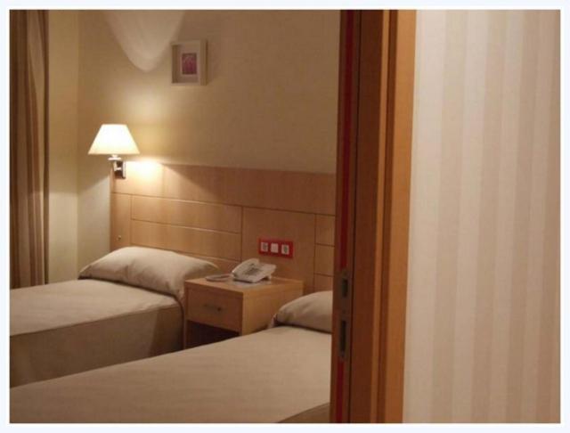 Hotel Villa De Zaragoza Casetas Номер фото